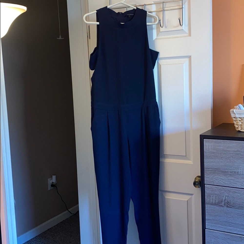 Women’s navy blue sleeveless jumpsuit